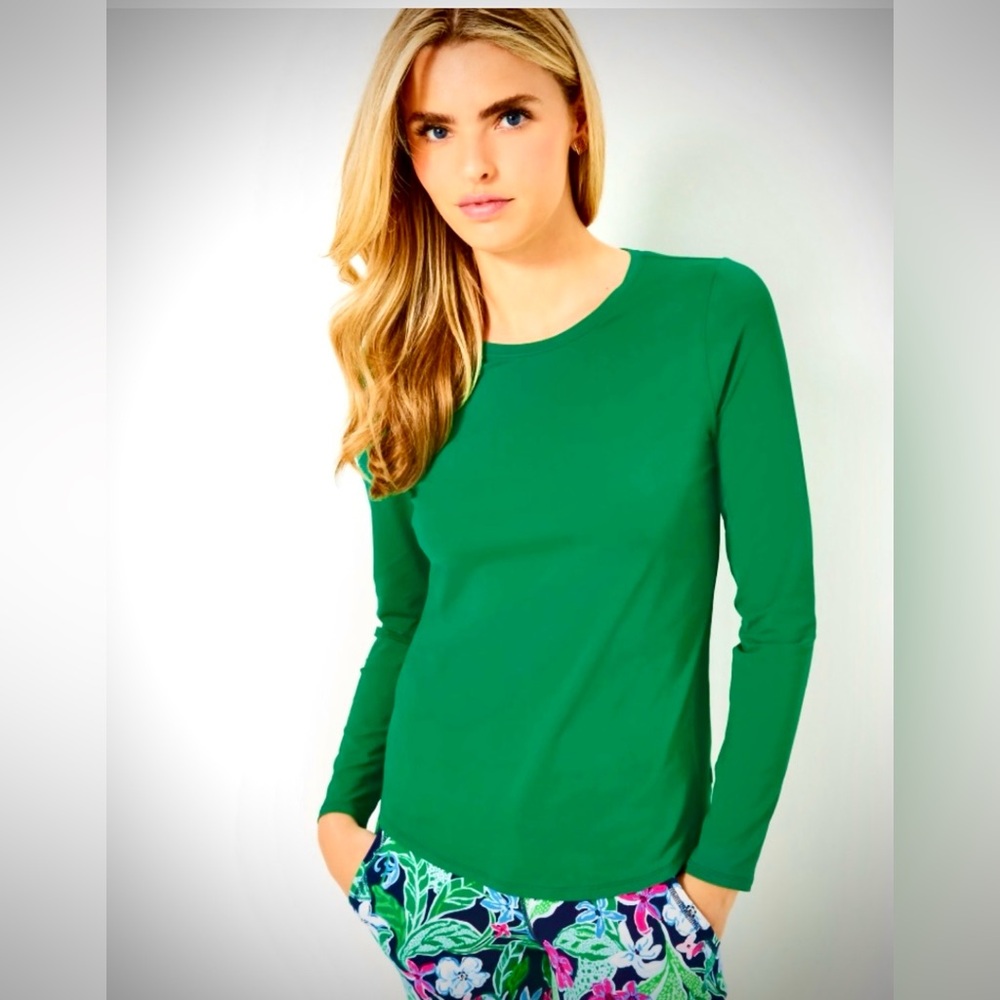 NWT Lilly Pulitzer Westley Luxletic Active SPF 50+ Green Long-Sleeve Tee, Size M